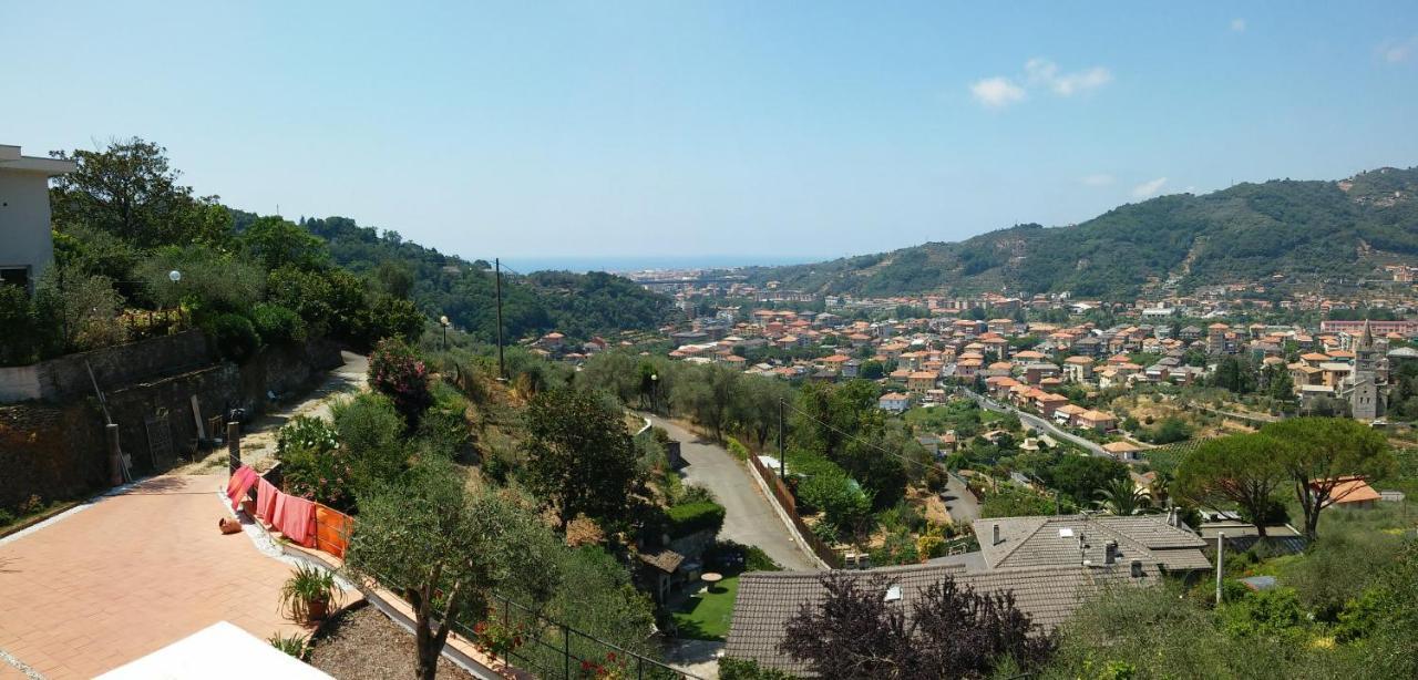 Room In Villa - Room In The Hills With Garden And Sea View San Salvatore (Genoa) Exterior foto