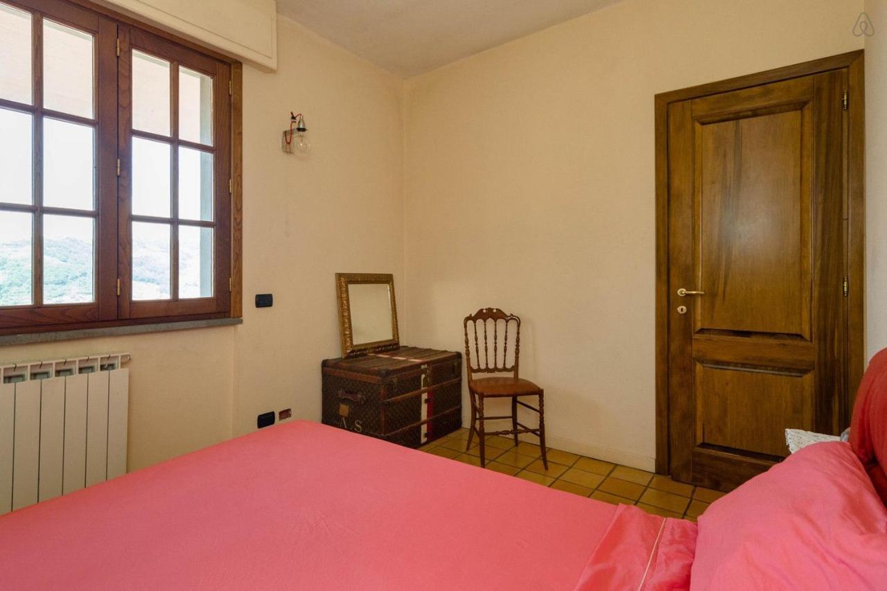 Room In Villa - Room In The Hills With Garden And Sea View San Salvatore (Genoa) Exterior foto